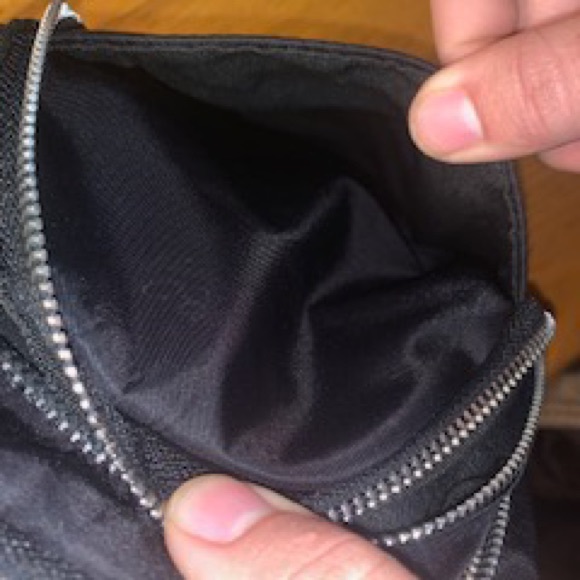 Prada cross body bag - Picture 7 of 8